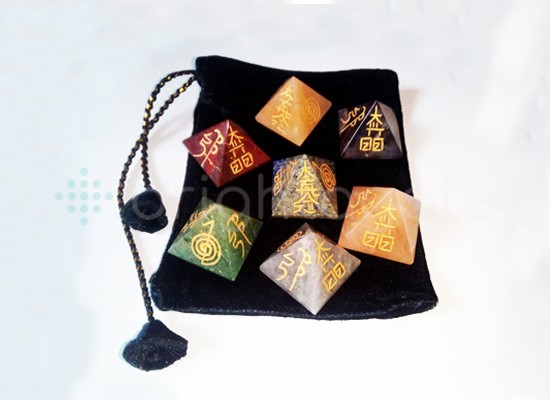 Chakra Stone Set Reiki Pyramid Stones for Healing Crystal Pyramid 7 chakra set